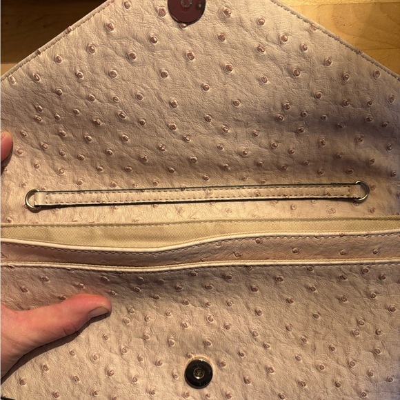 Guess Blush Ostrich Embossed Clutch - Picture 6 of 8